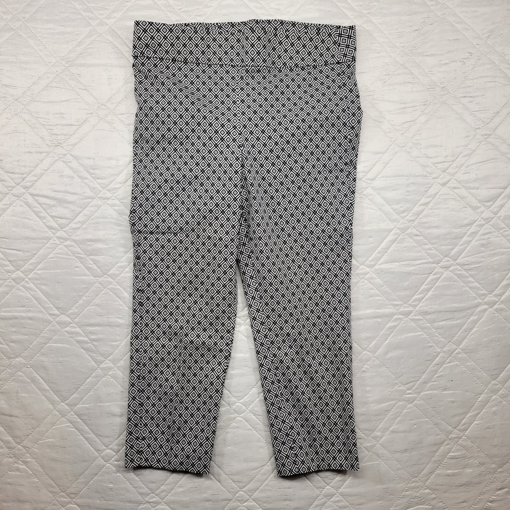 zoe + phoebe black and white pull on dress pants size M (waist 32)